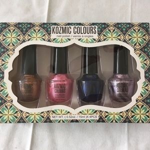 Kozmic Colours Nails Varnish Set  - Vibrant Colours 💅🏾 !  NWOT Price Drop 🔥!